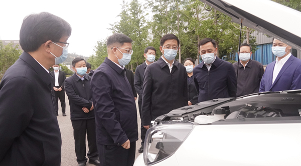 云南省委副书记、省长王予波带队到 EVO真人动力发展调研