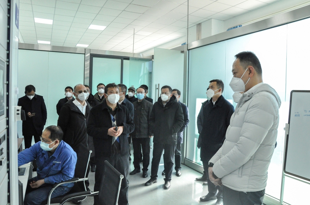 “西老革”调查团到EVO真人发展调研